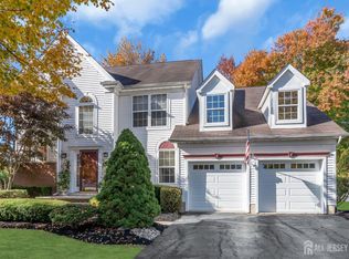 54 Remington Ct, Matawan, NJ 07747
