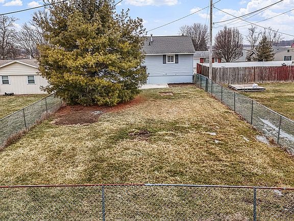 3rd image of 1427 Cullen Ave