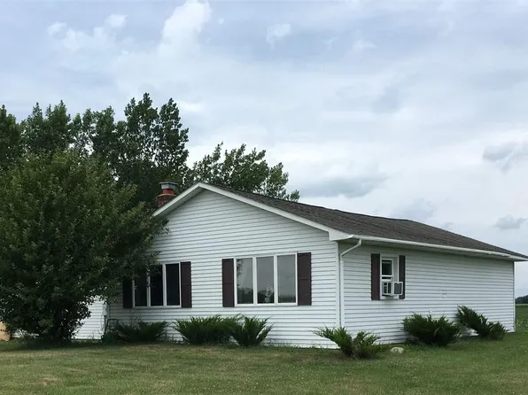 1820 W Townline 14 Rd, Auburn, MI 48611