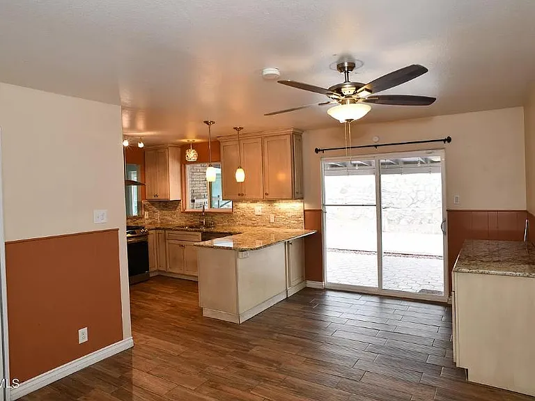 220 Stratus Rd — Photo 14