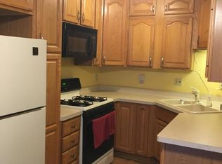 1521 W Edgerton Ave #502, Milwaukee, WI 53221