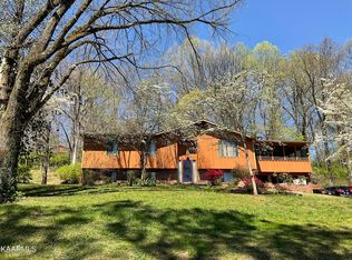 5825 Marilyn Dr, Knoxville, TN 37914