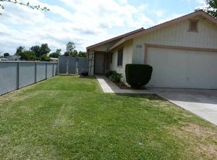 11201 Iowa Ave, Madera, CA 93636