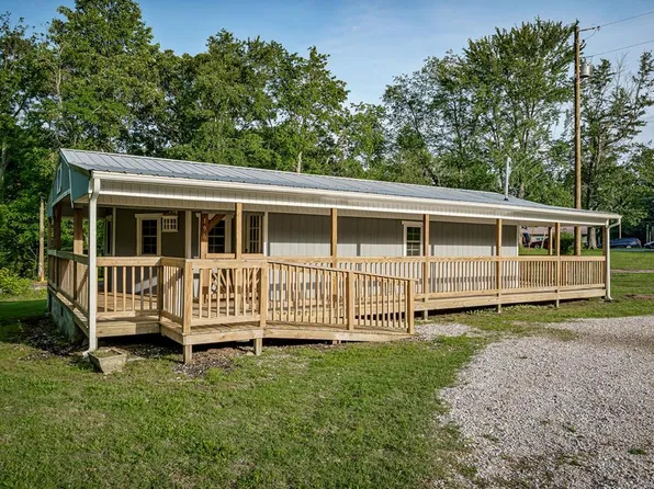 196 Quinland Lake Rd, Cookeville, TN 38506