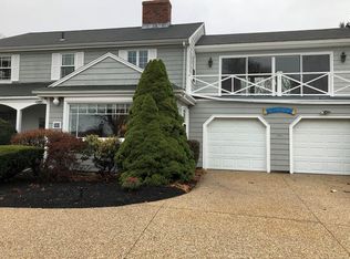 360 Ocean Ave, Marblehead, MA 01945
