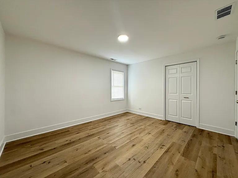 14916 Langley Ave — Photo 20