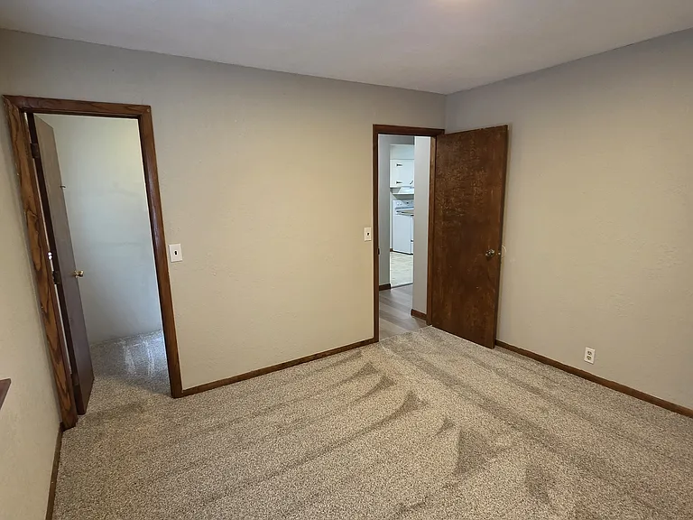 2101 E Ventnor St — Photo 11