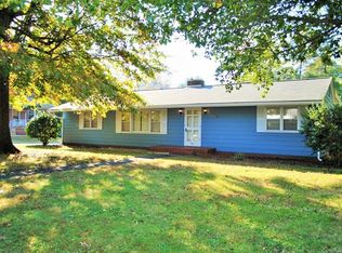 911 Maple Ave, Salisbury, NC 28144