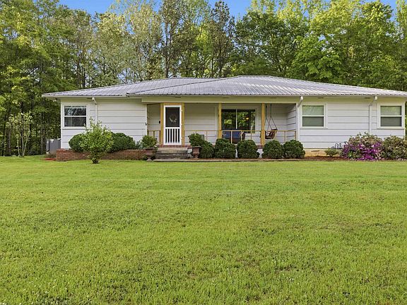 4th image of 7061 Mountain View Ln