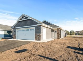 2365 Aurora Cir, River Falls, WI 54022