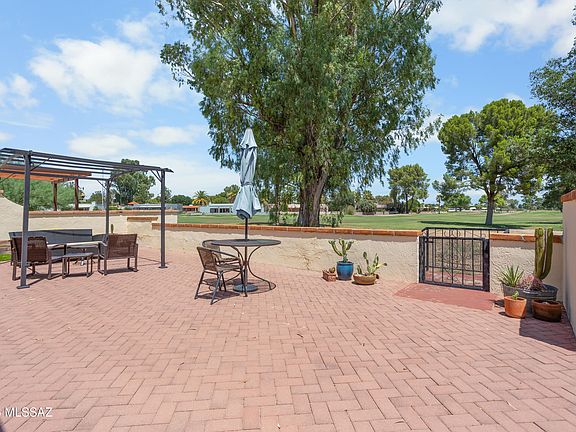 3rd image of 449 E Paseo Chuparosas