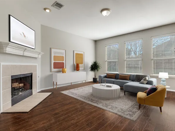 1018 Spanish Moss Dr, Garland, TX 75040