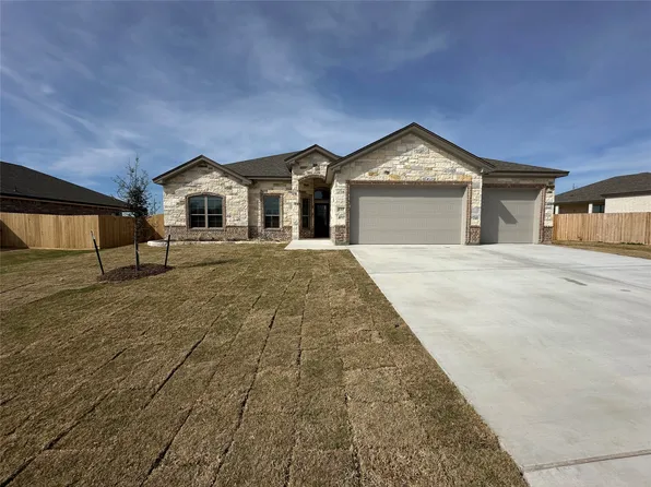 132 Lasso Loop, Lorena, TX 76655