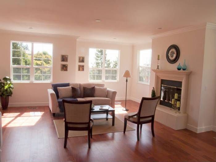 2nd image of 600 Crestmont Dr
