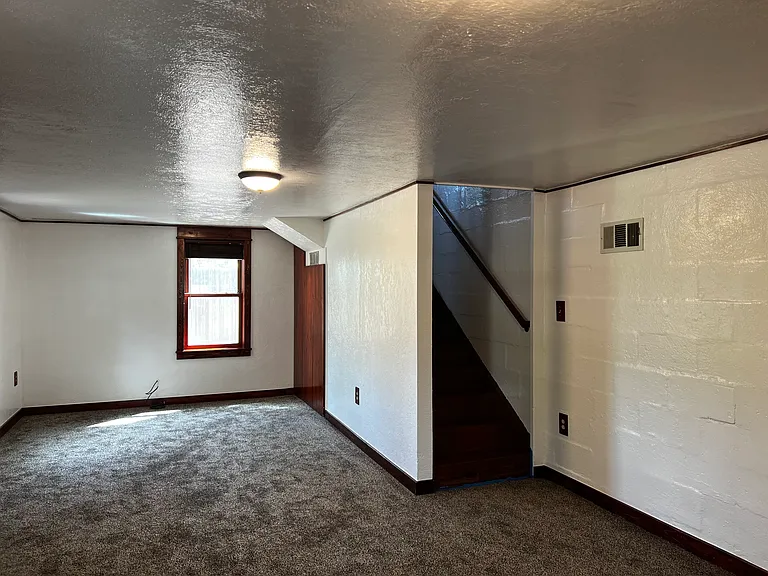 1482 Valley View Dr #A — Photo 12
