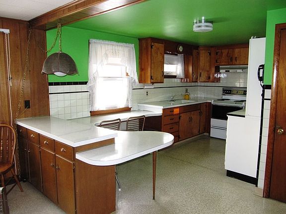 2nd image of 1006 Rhoads Ave