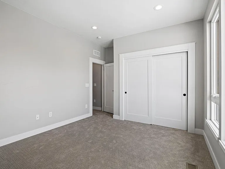 3832 Jason St — Photo 16