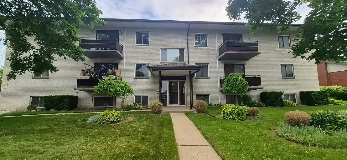1 bed, 1.0 bath, 630 sqft, $1,700 — Photo 1