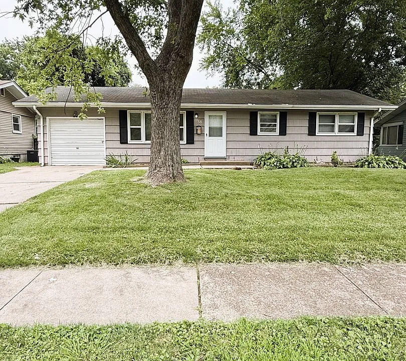 38 Fenwick Dr