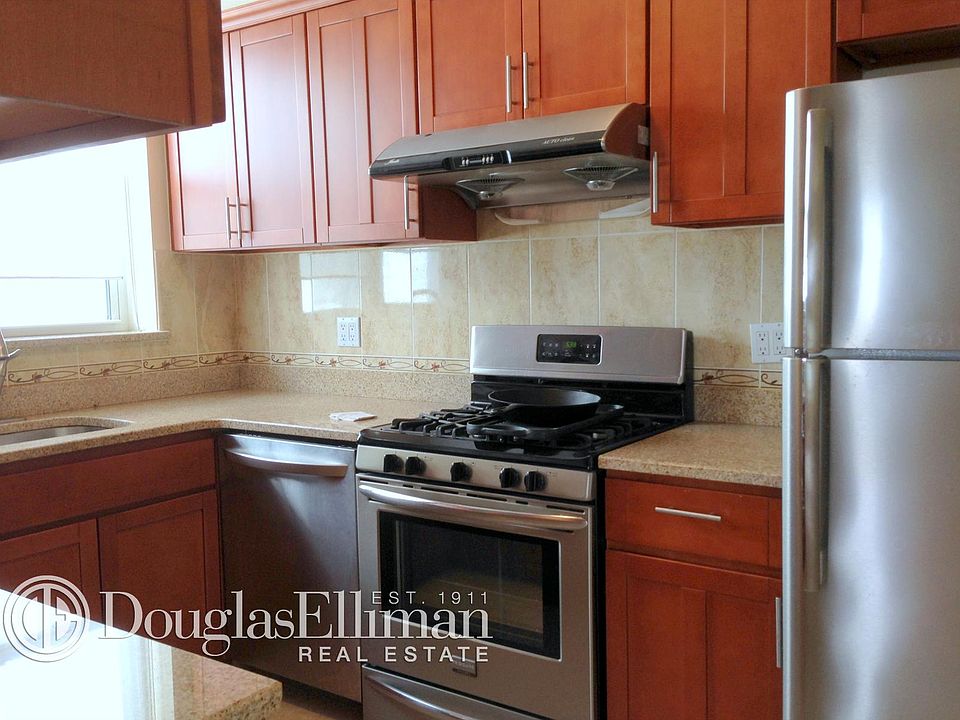 1st image of 1233 71st St #2