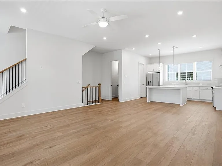 2597 Mackintosh Ct NW — Photo 7