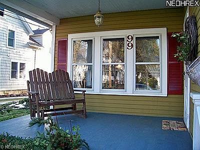 3rd image of 99 Hall St