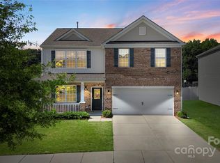 7025 Pennyroyal Way, Charlotte, NC 28216