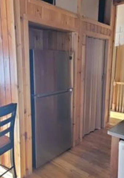 380 Palmiter Rd — Photo 11