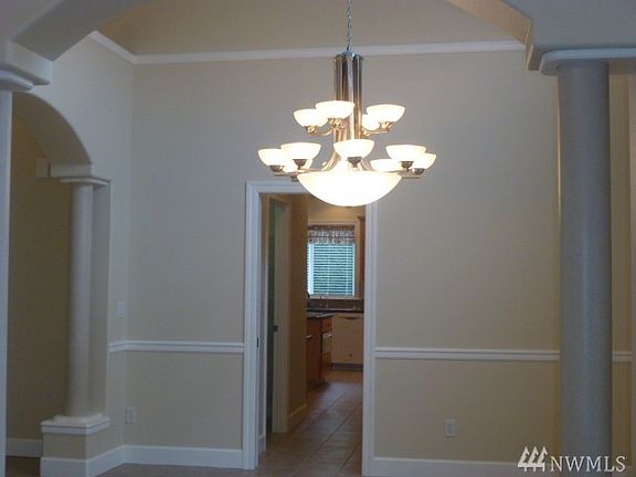 3rd image of 3746 Kinsale Ln SE