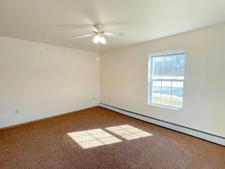 5005 W Bradley Rd — Photo 16
