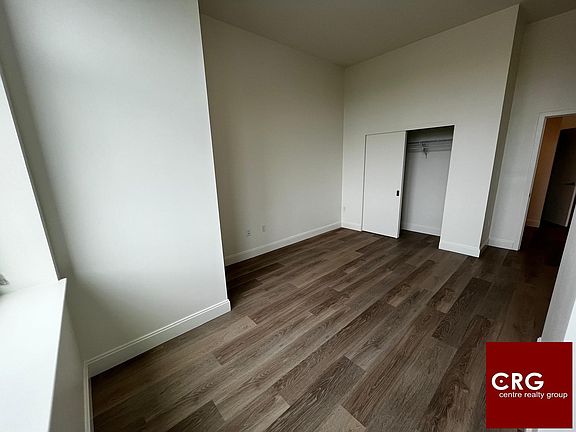 4th image of 1077 Commonwealth Ave #209A