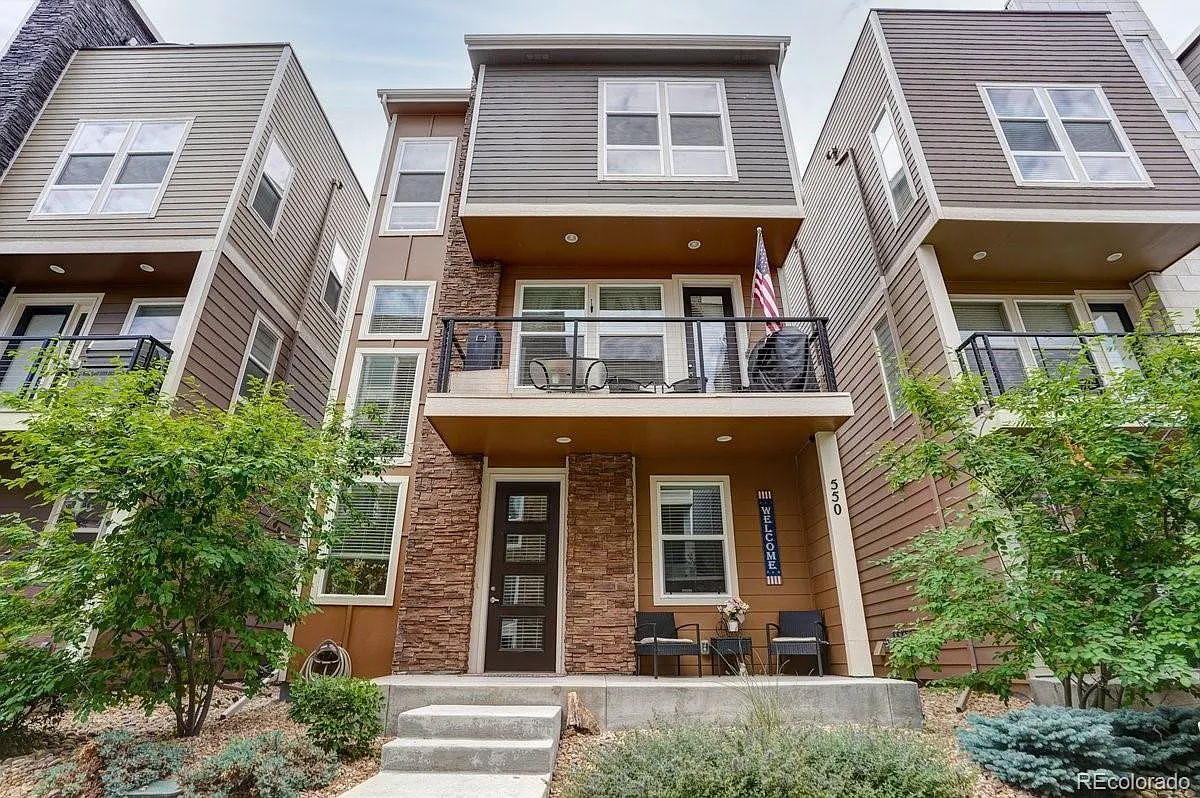 3 bed, 1764 sqft, $2,850 — Photo 1