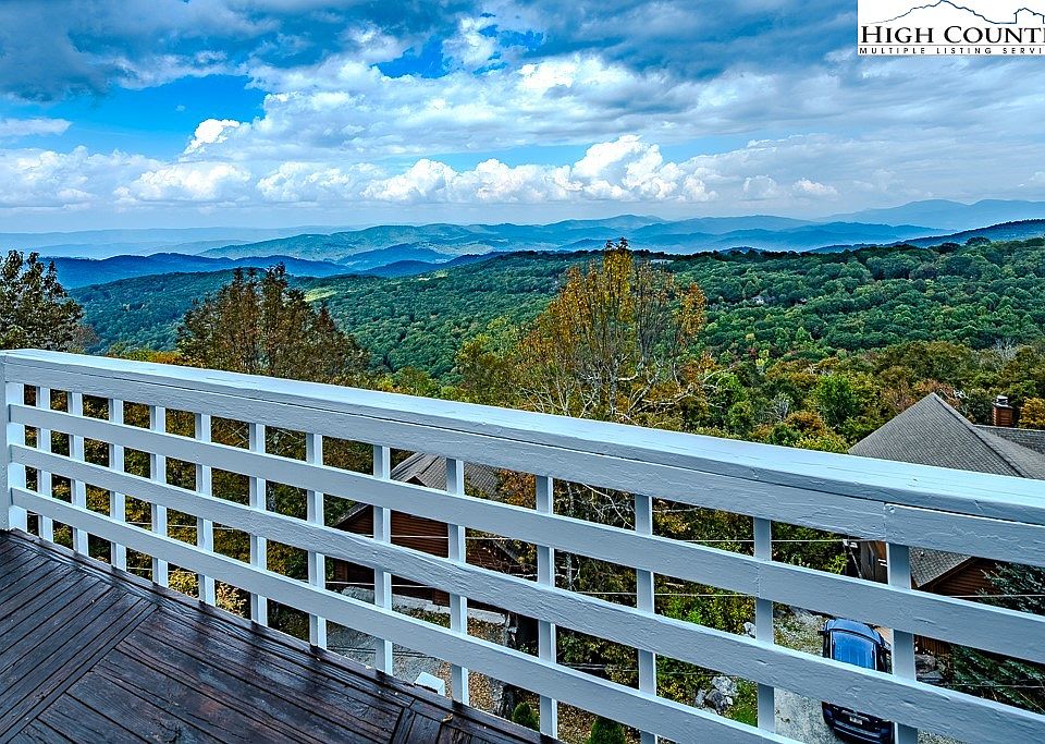 1st image of 206 Pinnacle Ridge Road