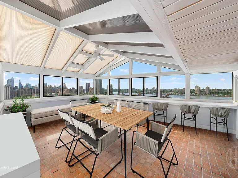 2166 Broadway #PENTHOUSE — Photo 9