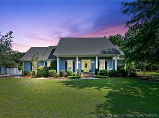 896 Saddlebred Ln, Raeford, NC 28376