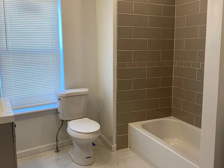 802 Christian St #2 — Photo 13
