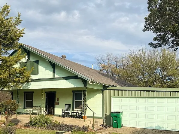 2706 Kinman Ave, Haltom City, TX 76117