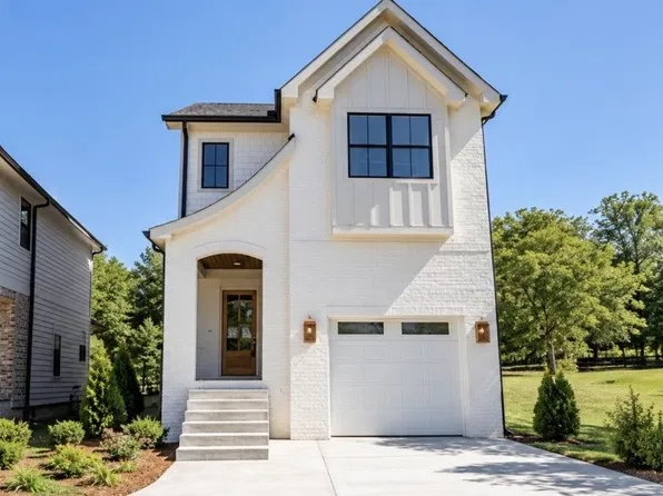 622 Westboro Dr #B, Nashville, TN 37209