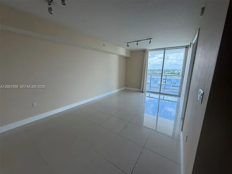 1871 NW South River Dr #1104 — Photo 15