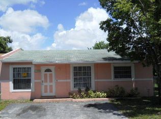19623 NW 29th Pl, Miami Gardens, FL 33056