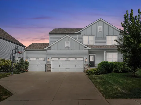 7036 Cannon Dr, Canal Winchester, OH 43110