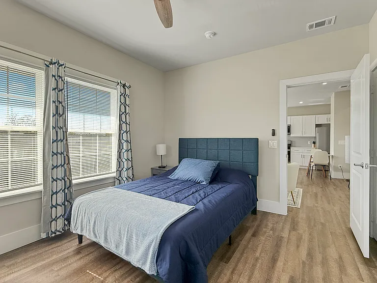 801 N Marsalis Ave #201 — Photo 4