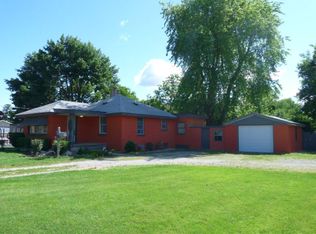817 N State St, Westville, IL 61883