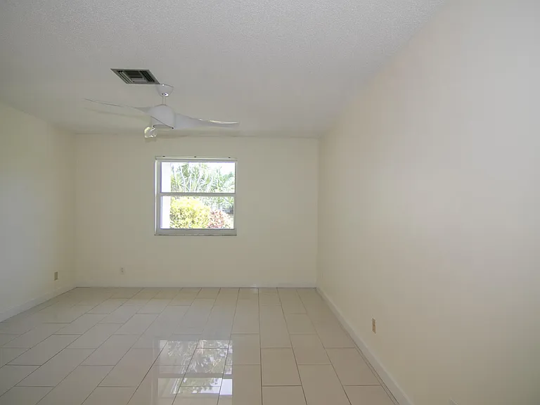 13741 Flora Pl #B — Photo 15