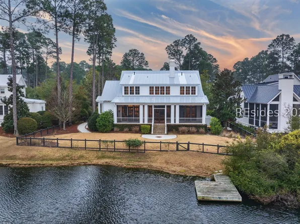 6 Game Land Rd, Bluffton, SC 29910