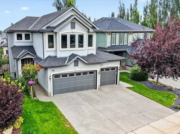 174 W Cranridge Ter SE, Calgary, AB T3M 0H9