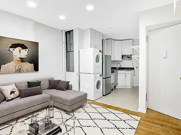 166 East 91st Street image 1 of 4