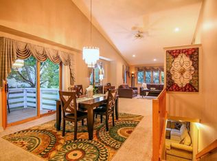 7445 Tree Ln, Madison, WI 53717