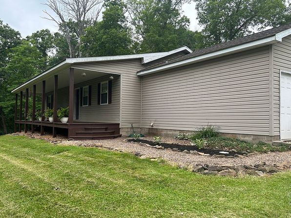 438 Tanglewood Dr