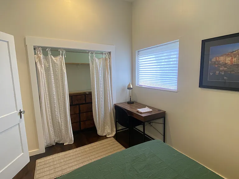 2322 Cecil Ave — Photo 12